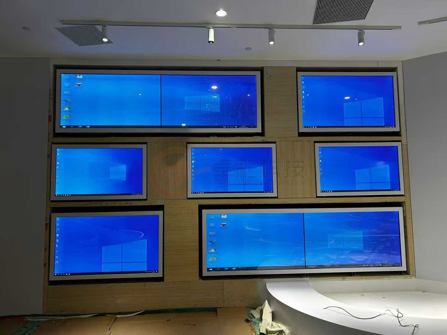 柯视 COSEE 3D 透明展示柜应用案例